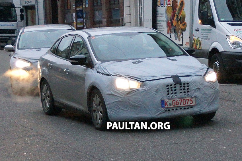 Ford Focus facelift sighted again – first look at interior 218203