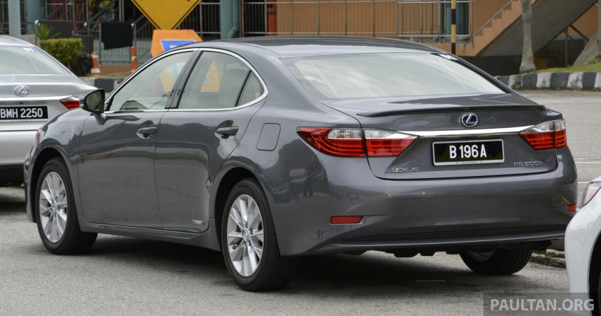 DRIVEN: 2013 Lexus ES 250 and 300h sampled 219424