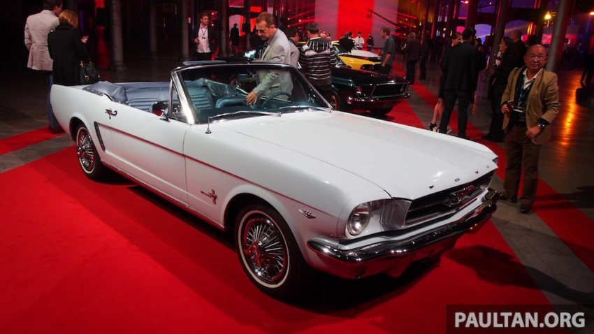 GALLERY: Classic Ford Mustangs at S550 unveiling 215798