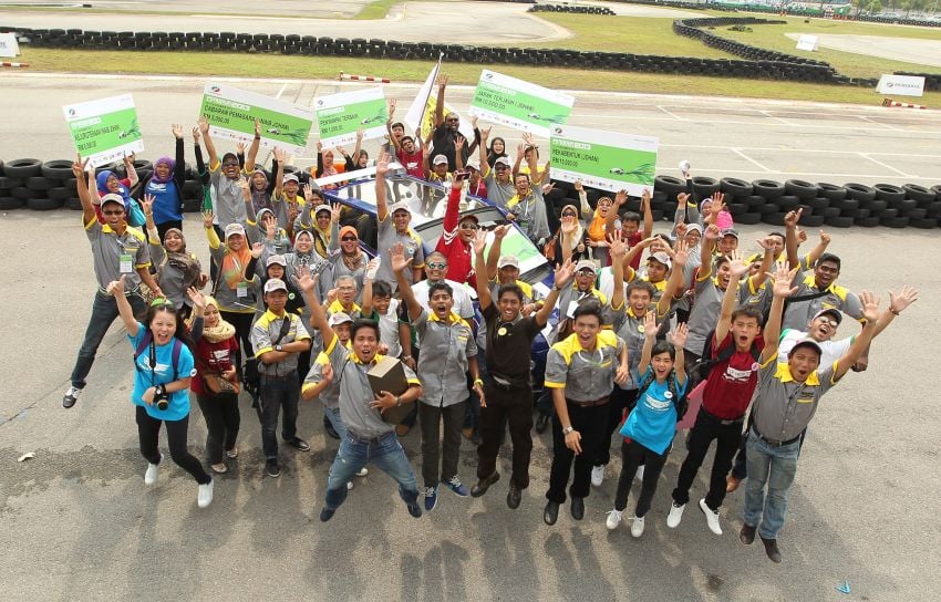 Politeknik Ungku Omar wins Perodua Eco Challenge 2013 – 20.95 km/l in a redesigned Myvi 217564