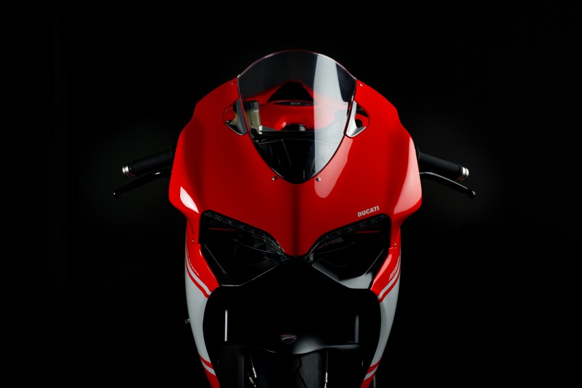 Limited-edition Ducati 1199 Superleggera, RM488,888 222652