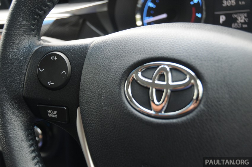 DRIVEN: 2014 Toyota Corolla Altis 2.0V on local roads 222532
