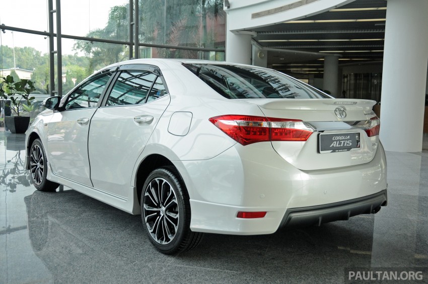 GALLERY: 2014 Toyota Corolla Altis – preview pics 222294