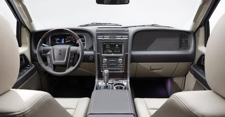 2015 Lincoln Navigator unveiled, gets EcoBoost V6 223843