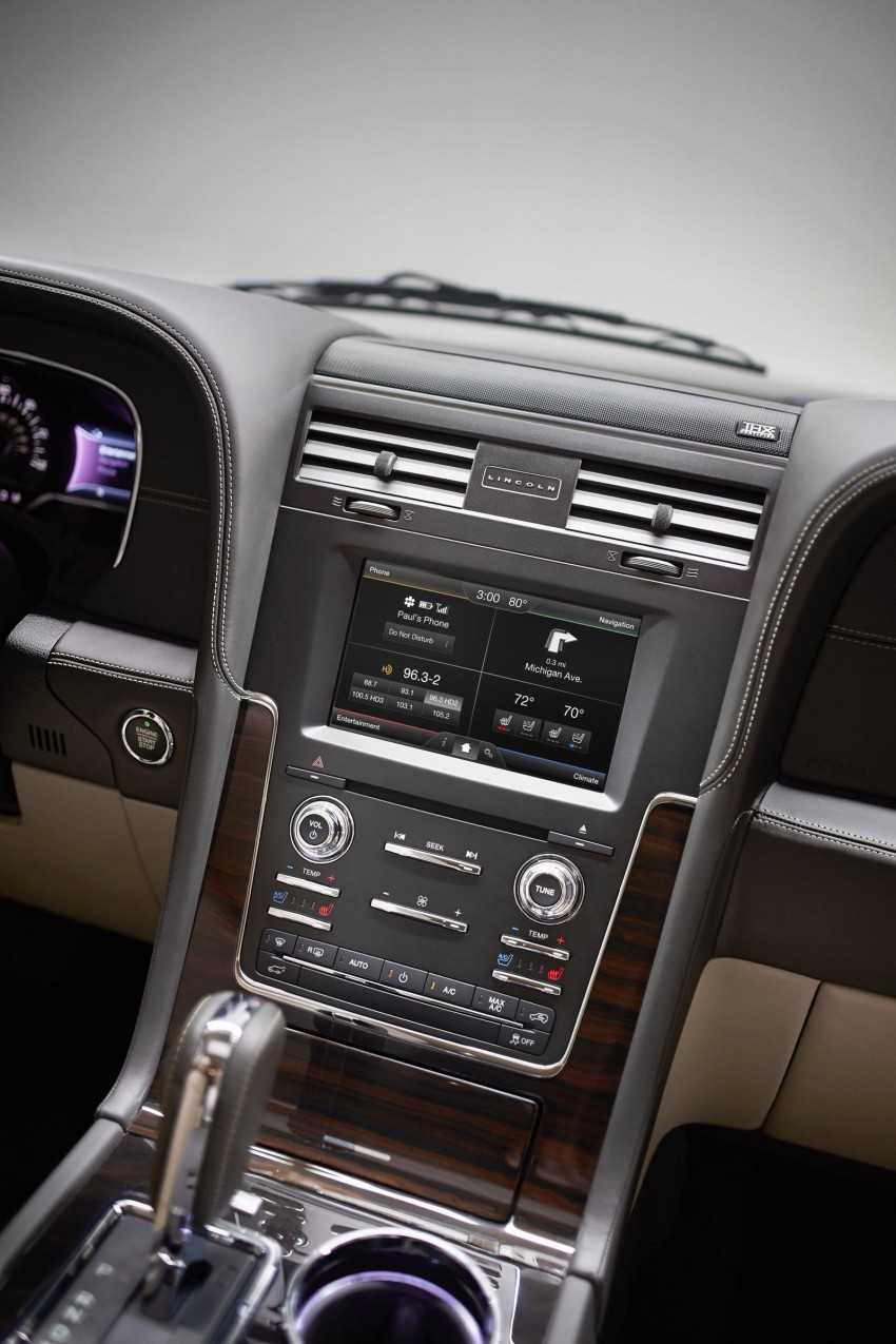 2015 Lincoln Navigator unveiled, gets EcoBoost V6 223847