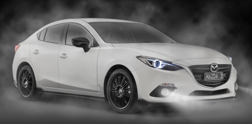 Mazda 3 Kuroi – dressing it up with a black sport pack 225168