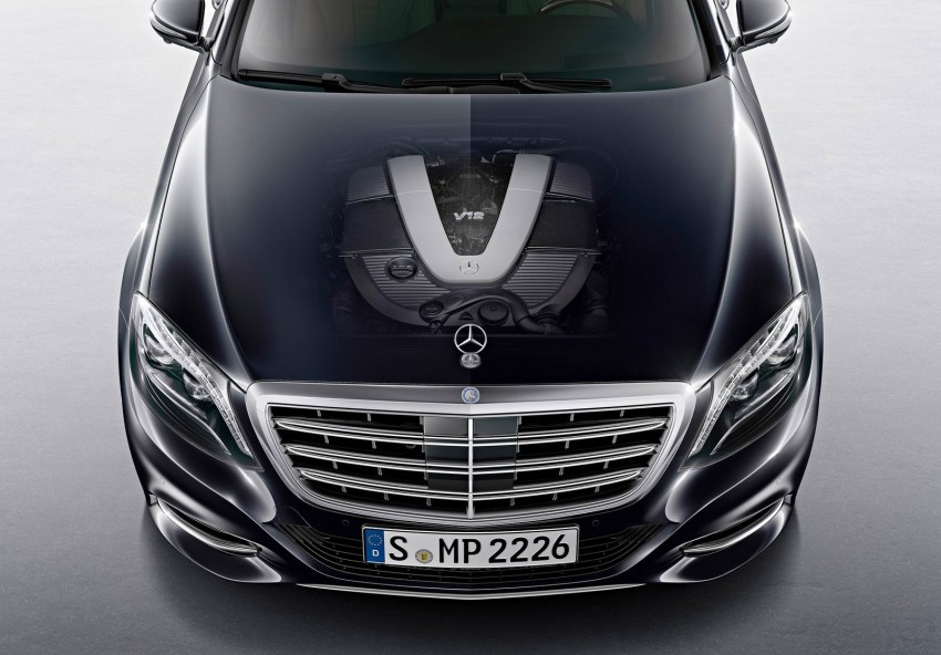 Mercedes-Benz S600 debuts in Detroit – the V12 W222 221769