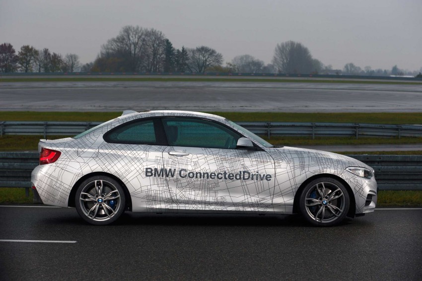 BMW showcases automated BMW M235i at CES 221020