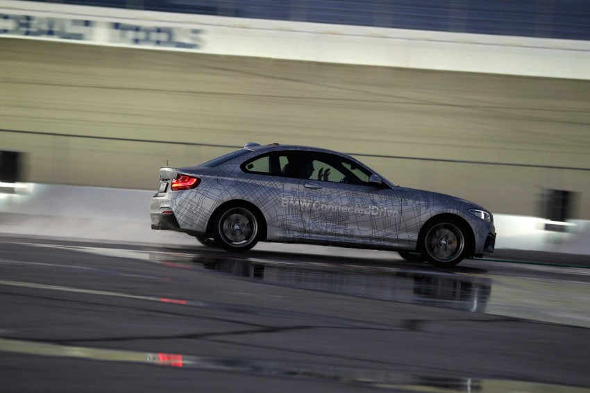 BMW showcases automated BMW M235i at CES Image #220989