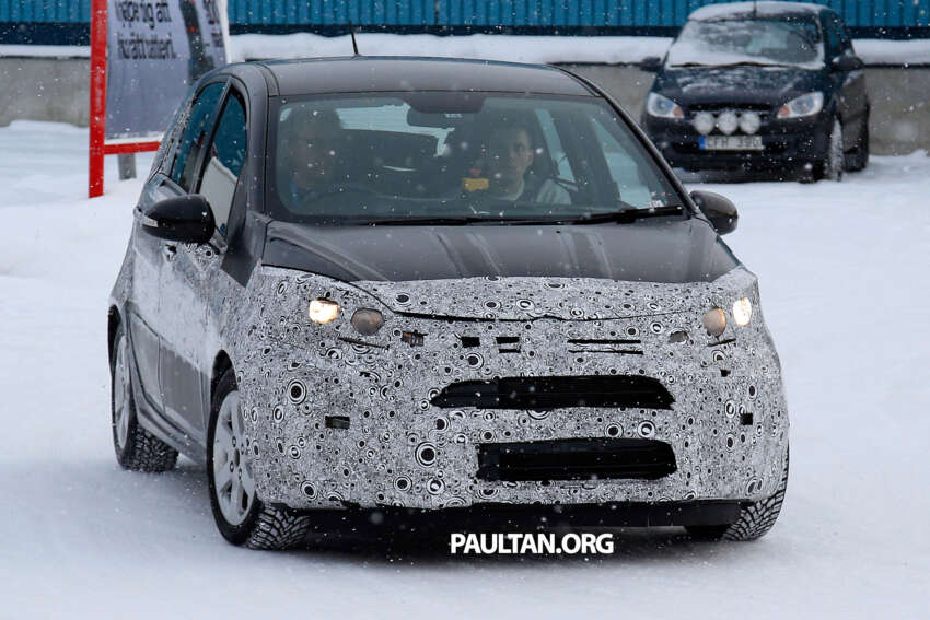SPYSHOTS: Proton P2-30A GSC sighted in the snow 225059