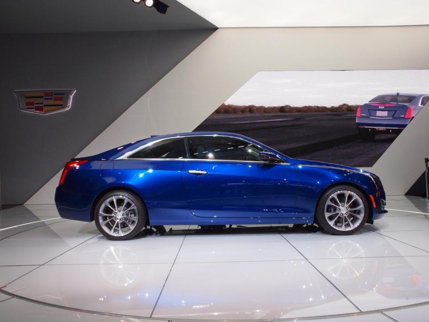 Cadillac ATS Coupe unveiled, new wreathless logo 222271