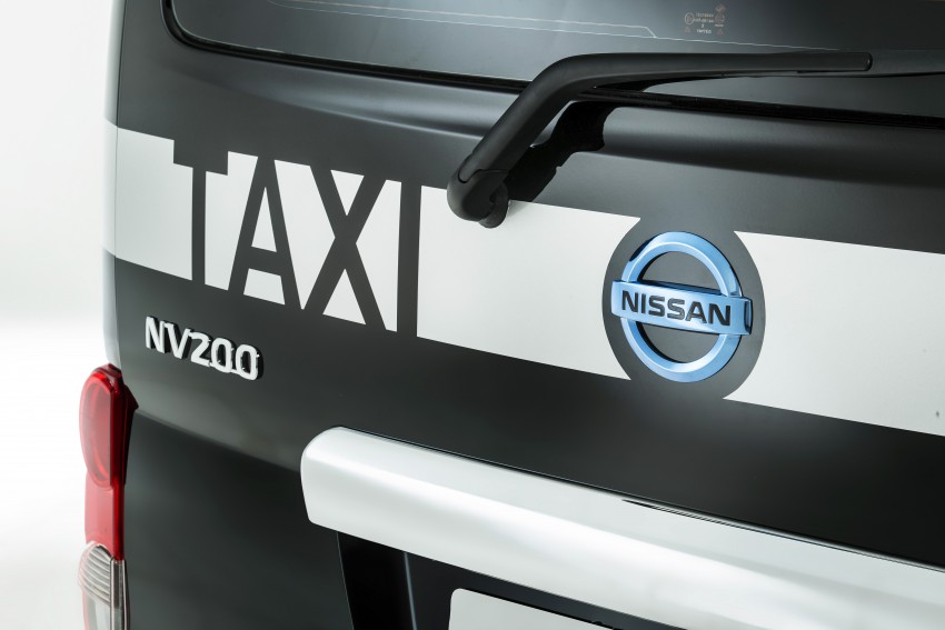 Nissan NV200 Taxi for London unveiled with new face 220482