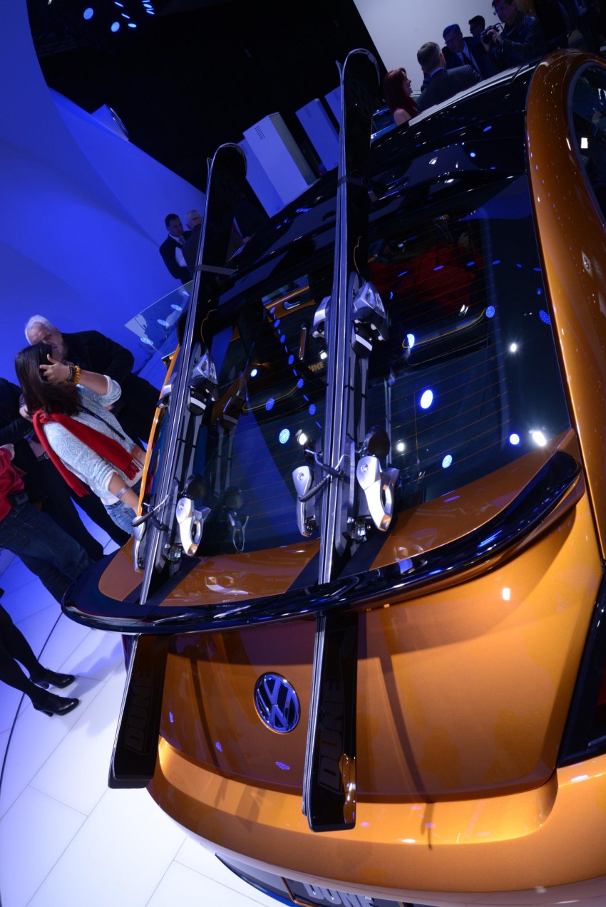 Volkswagen Beetle Dune concept debuts in Detroit 221867