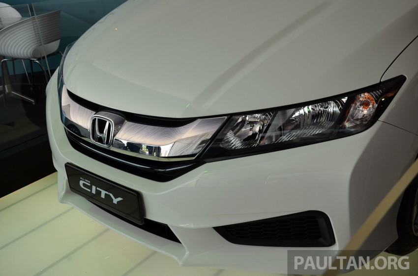2014 Honda City – white Grade S car at DRB Autofest 231254