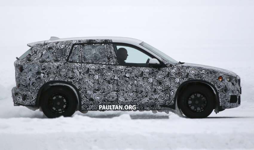 SPYSHOTS: BMW X1 – next-gen spotted winter testing 229399