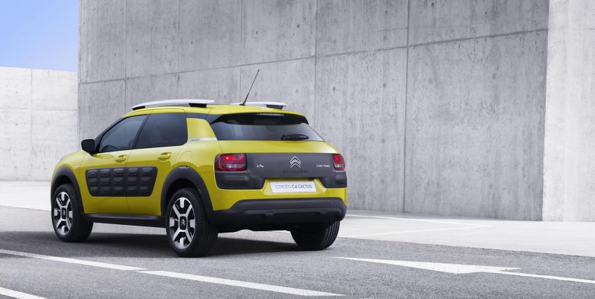 Citroen C4 Cactus unveiled with roof-mounted airbag 226840