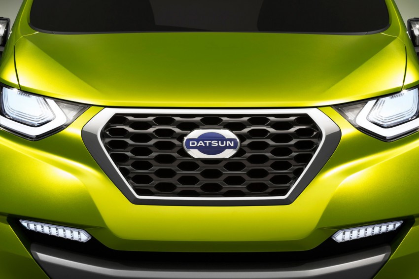 Datsun redi-GO Concept mini SUV debuts in Delhi 226918