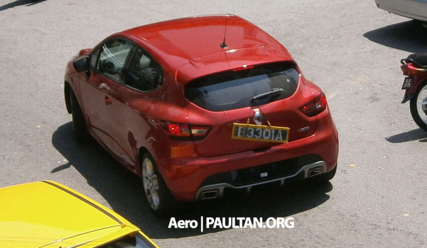 SPIED: Renault Clio RS 200 EDC in KL – RHD arrives 227732