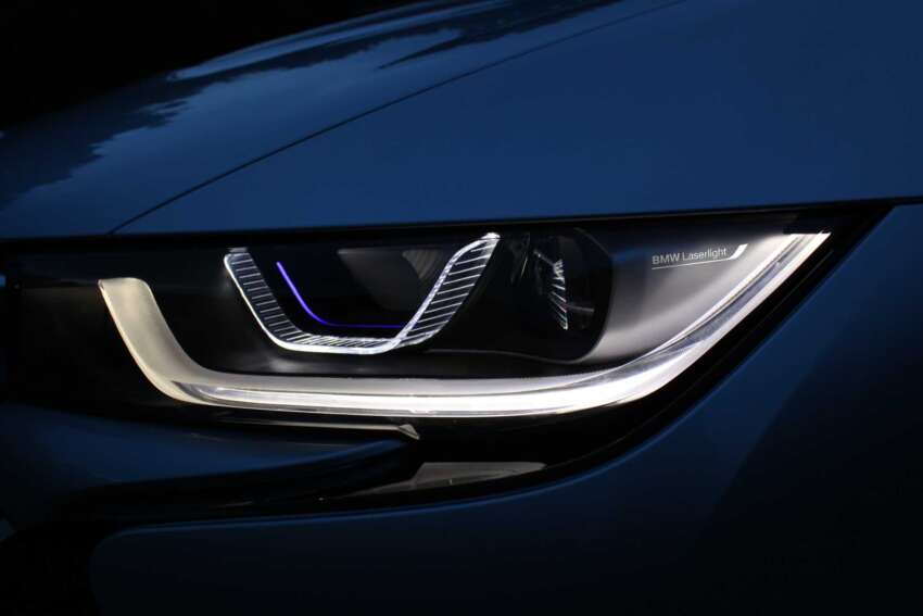 BMW Laser Light goes into production on BMW i8 227856