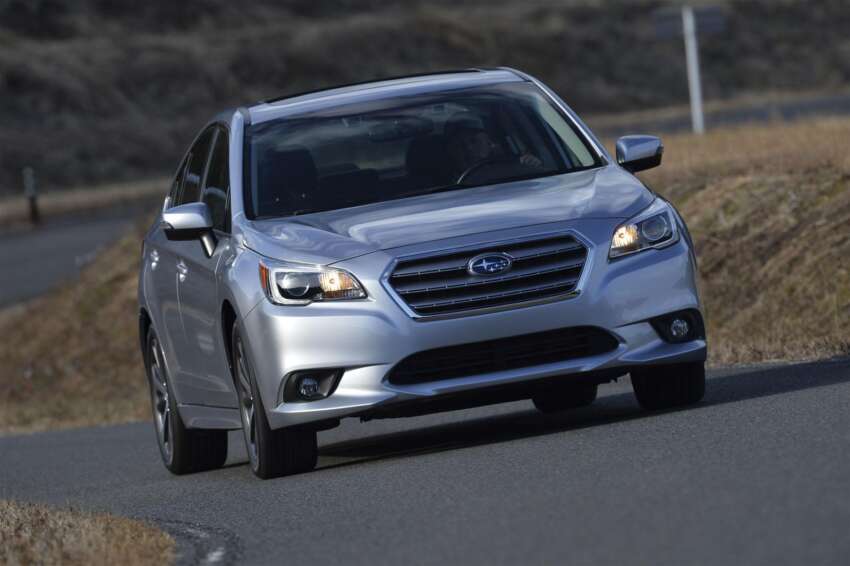 2015 Subaru Legacy debuts in Chicago – full details 227288