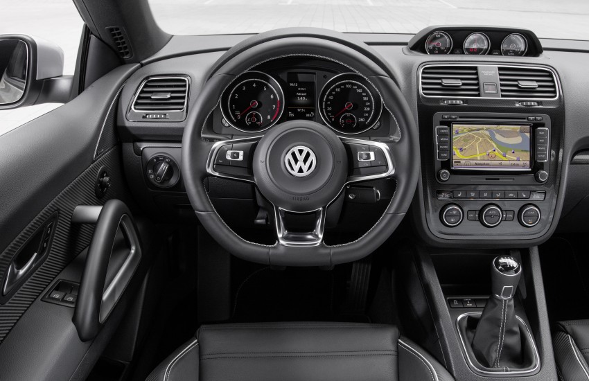 Volkswagen Scirocco – third-gen gets a facelift 272163