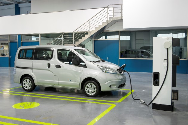 DHL Malaysia and TNB partner up to use Nissan e-NV200 delivery vans, 60 kW fast chargers by 1H 2022