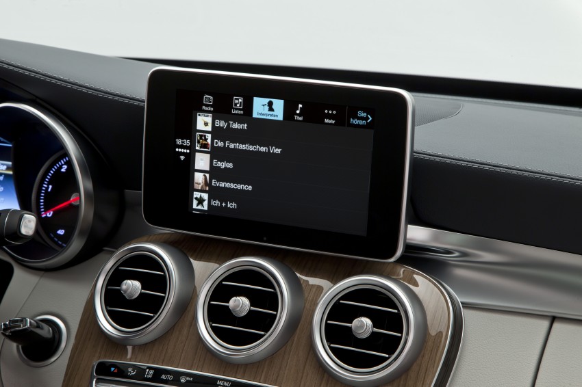 Apple CarPlay – new in-car OS unveiled in Geneva 233317