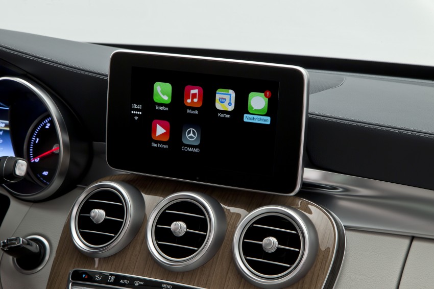 Apple CarPlay – new in-car OS unveiled in Geneva 233337