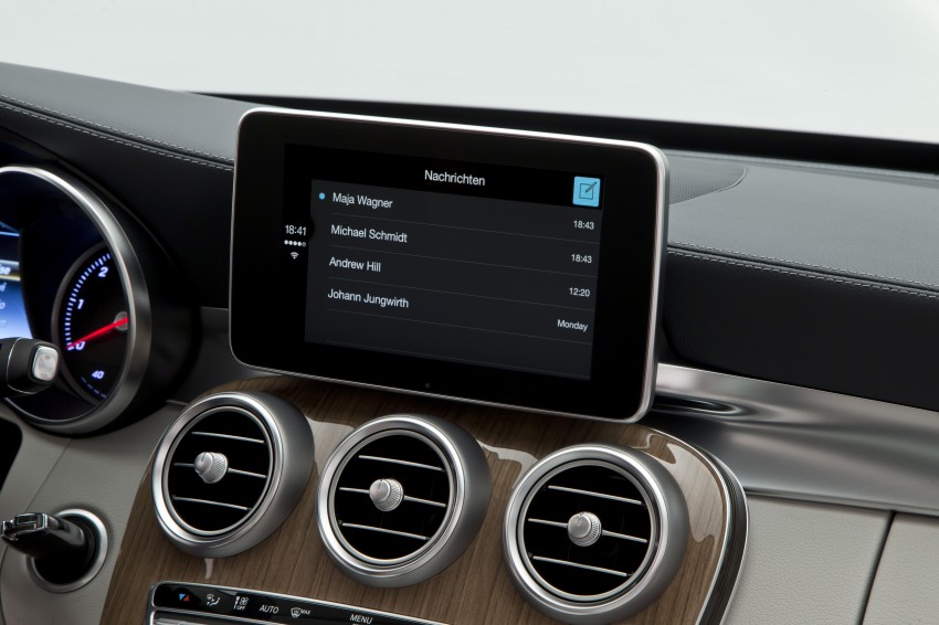 Apple CarPlay – new in-car OS unveiled in Geneva 233338
