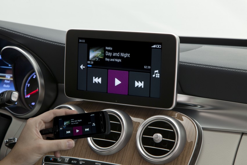 Apple CarPlay – new in-car OS unveiled in Geneva 233306