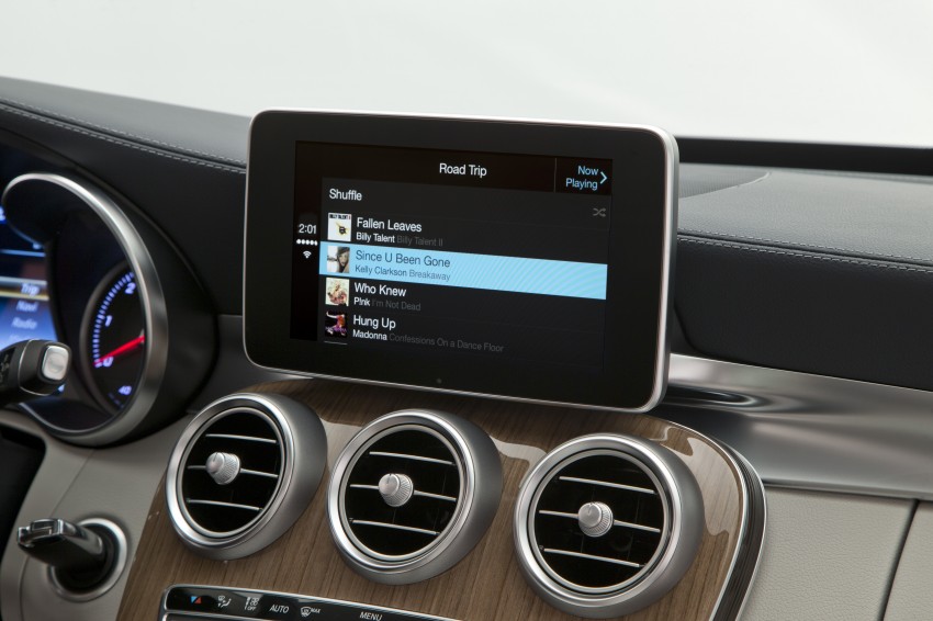 Apple CarPlay – new in-car OS unveiled in Geneva 233300