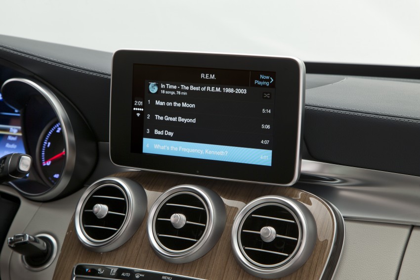 Apple CarPlay – new in-car OS unveiled in Geneva 233302