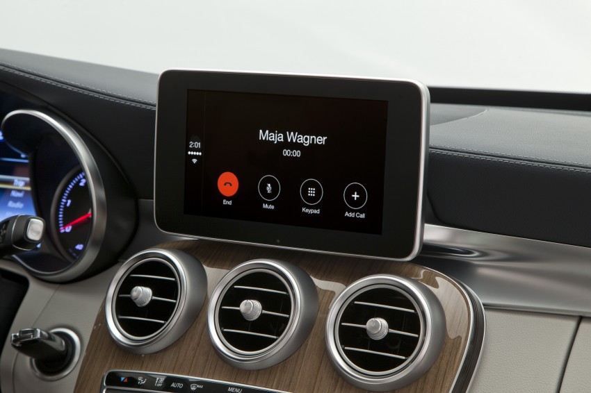 Apple CarPlay – new in-car OS unveiled in Geneva 233305