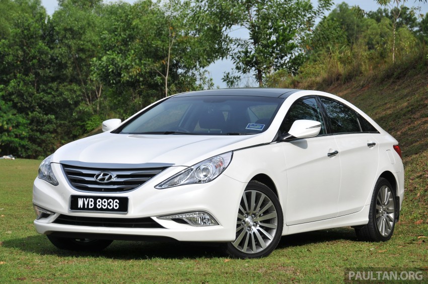 2015 Hyundai Sonata shows its new face in leaked pix 235161