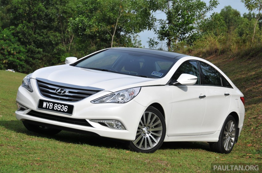 2015 Hyundai Sonata shows its new face in leaked pix 235162