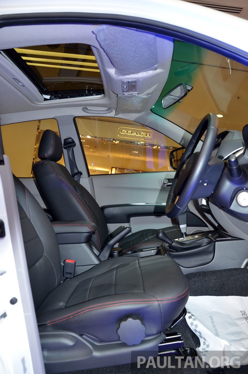 Mitsubishi Triton facelifted for 2014, Pajero Sport grille 233276