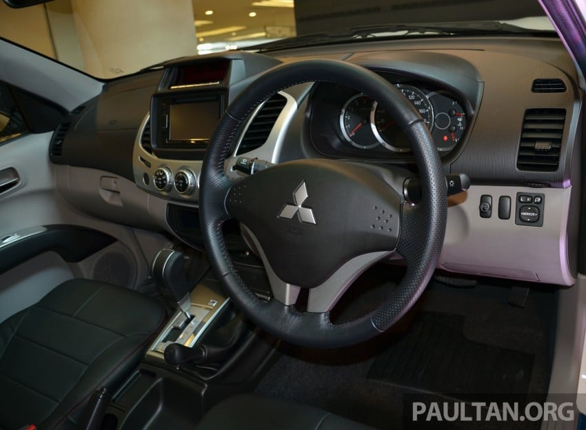 Mitsubishi Triton facelifted for 2014, Pajero Sport grille 233292