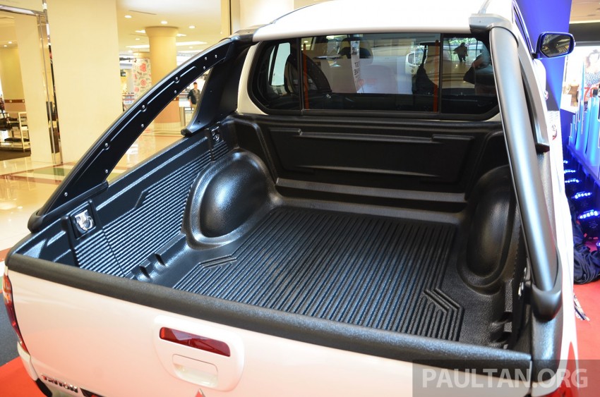 Mitsubishi Triton facelifted for 2014, Pajero Sport grille 233270