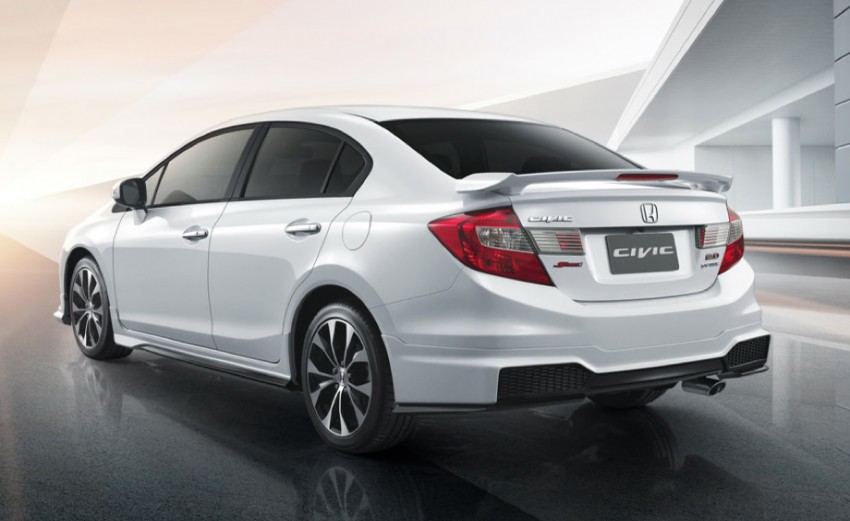 2014 Honda Civic facelift unveiled for the Thai market 236661