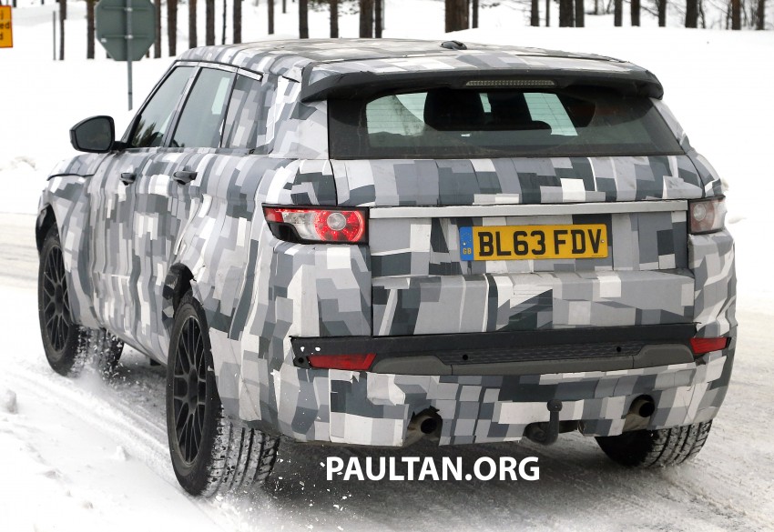 SPYSHOTS: Jaguar SUV mule spotted winter testing 235274
