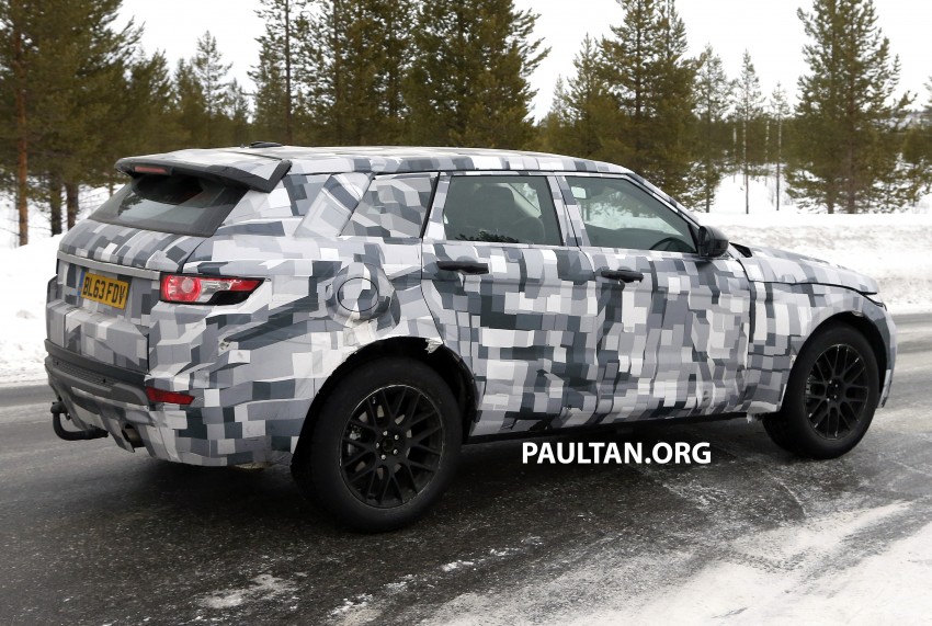 SPYSHOTS: Jaguar SUV mule spotted winter testing 235269