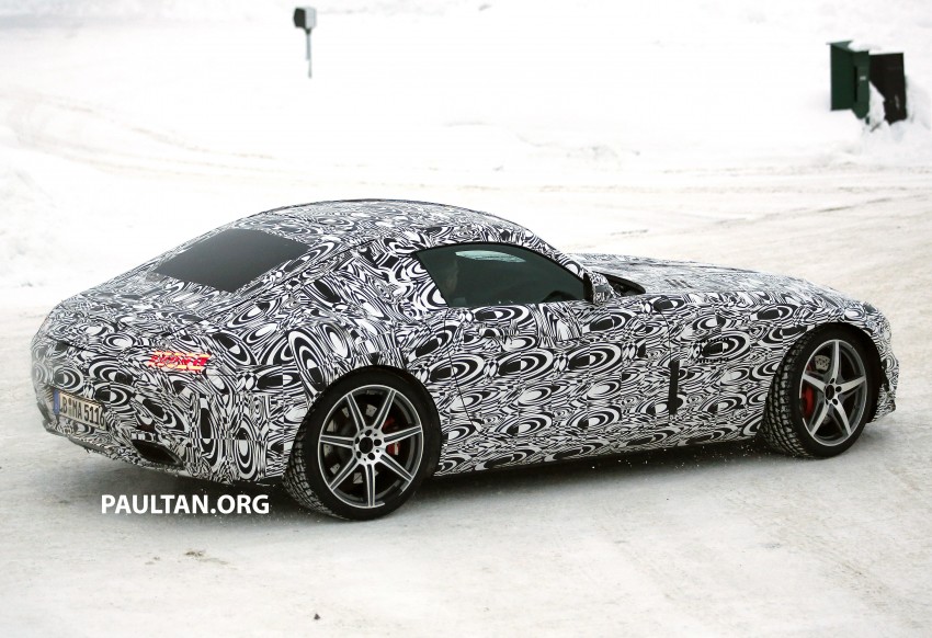 SPY VIDEO: Mercedes-Benz AMG GT prowling in snow 235721