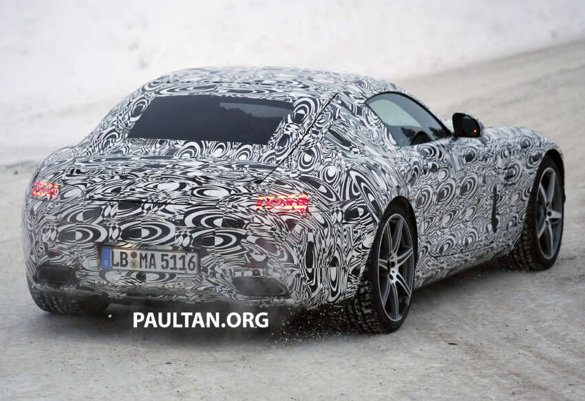 SPY VIDEO: Mercedes-Benz AMG GT prowling in snow 235722