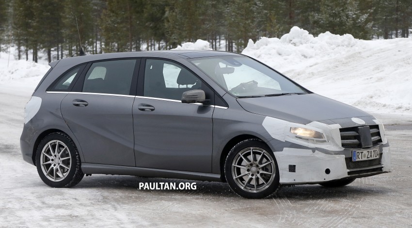 SPIED: Mercedes-Benz B-Class facelift in the snow 235139