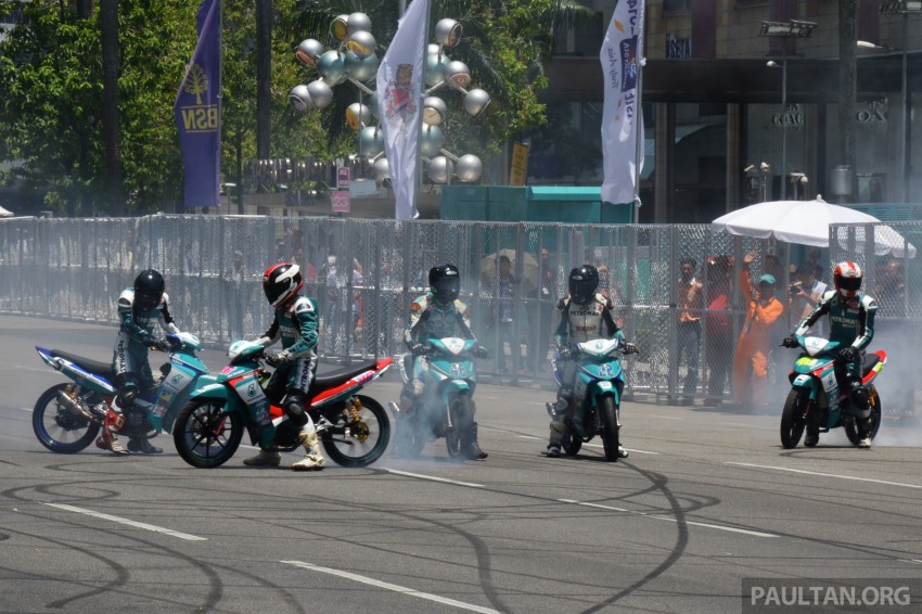 Thrilling show at Petronas Motorsports Demo Run 238016