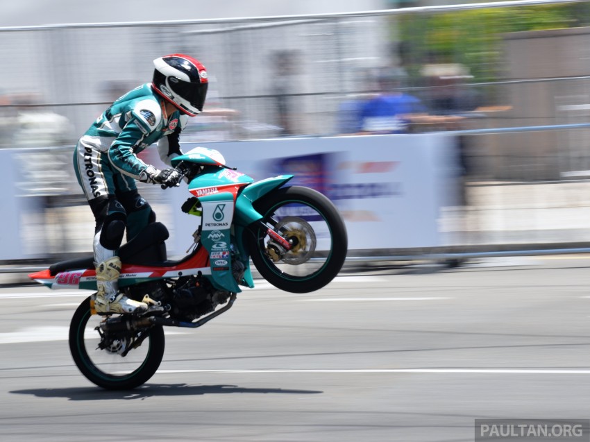 Thrilling show at Petronas Motorsports Demo Run 238017