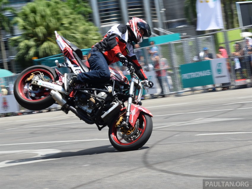 Thrilling show at Petronas Motorsports Demo Run 238031