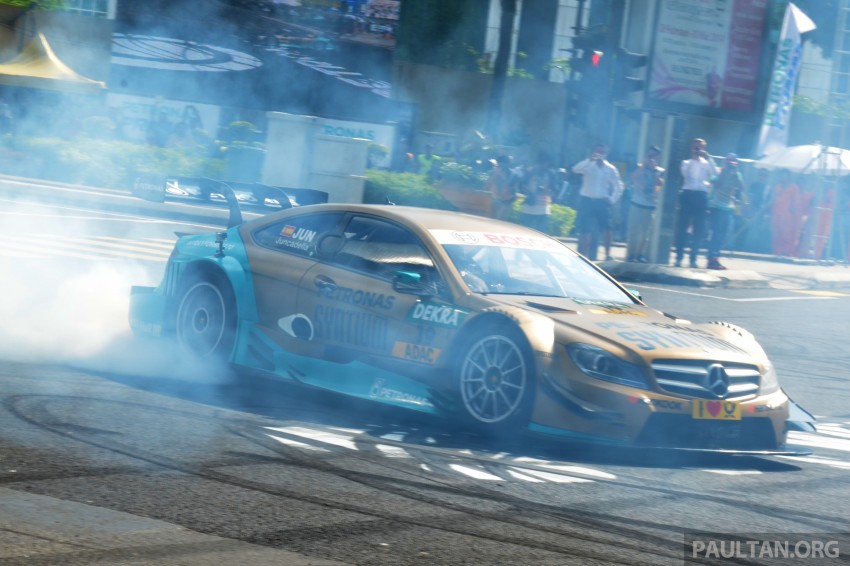 Thrilling show at Petronas Motorsports Demo Run 238052