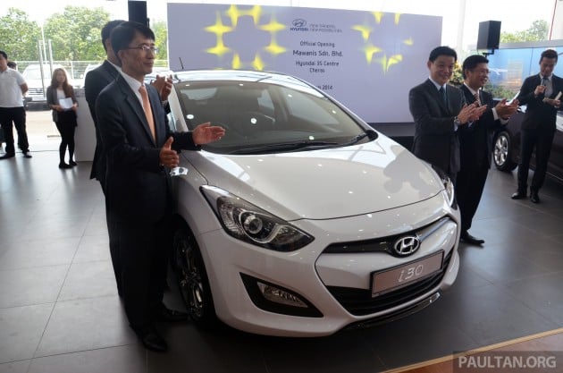 hyundai-i30-launch 100