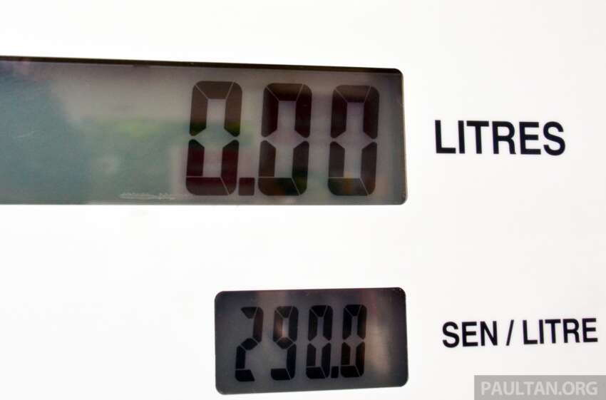 RON 97 price goes up five sen to RM2.90 per litre 233926
